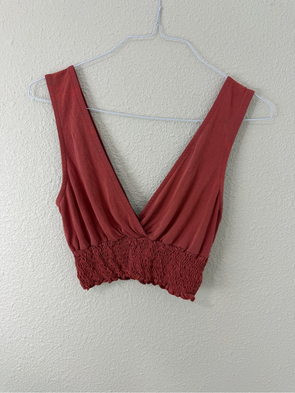 Urban Outfitters Maroon V-Neck Smocked Waist Crop Top Sz medium